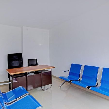 Oyo Flagship 81436 Palace Lodge Μπανγκαλόρ Εξωτερικό φωτογραφία