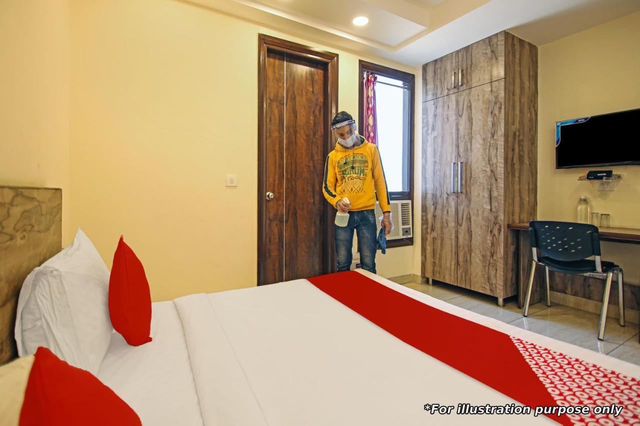 Oyo Flagship 81436 Palace Lodge Μπανγκαλόρ Εξωτερικό φωτογραφία