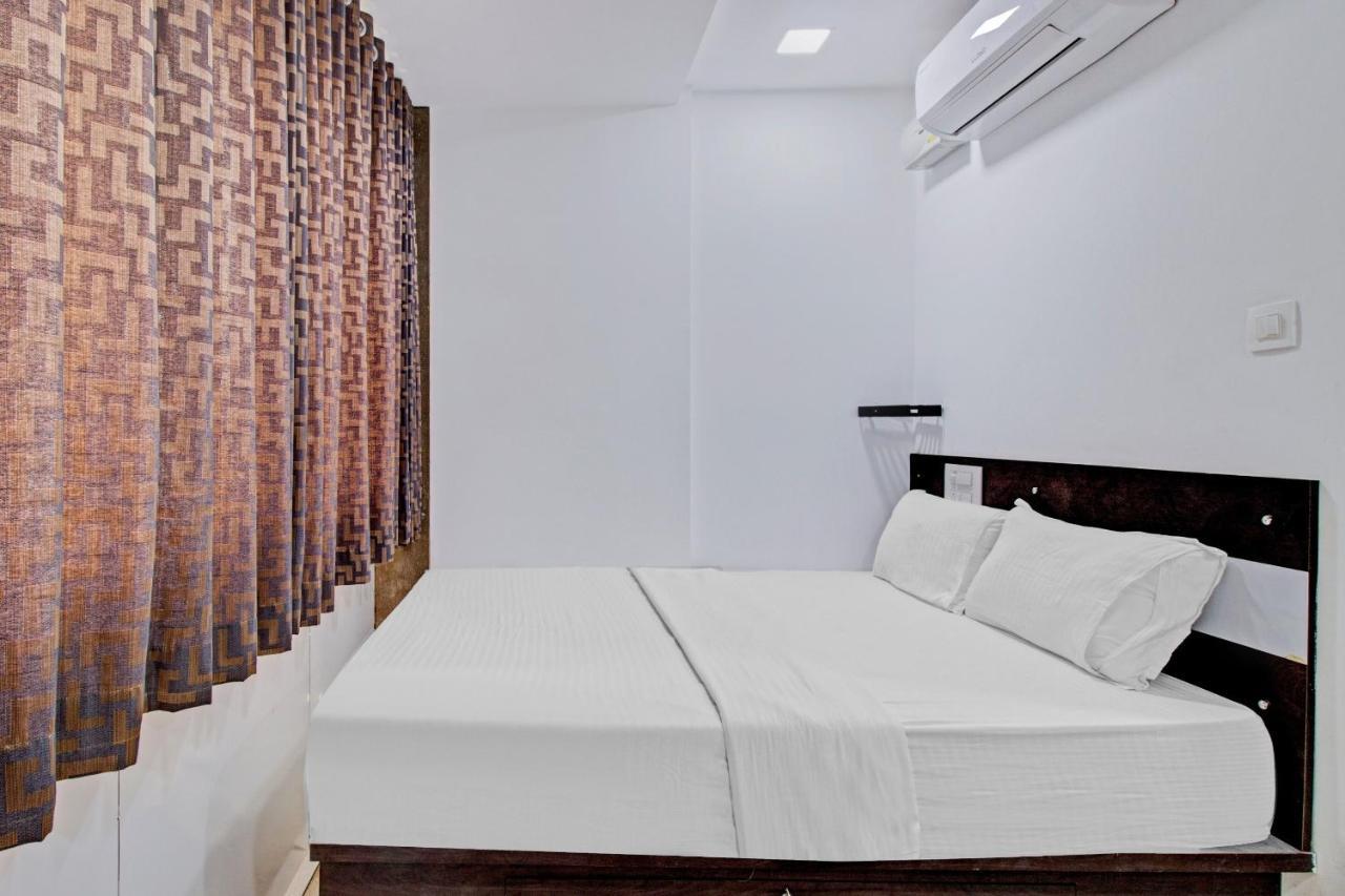 Oyo Flagship 81436 Palace Lodge Μπανγκαλόρ Εξωτερικό φωτογραφία
