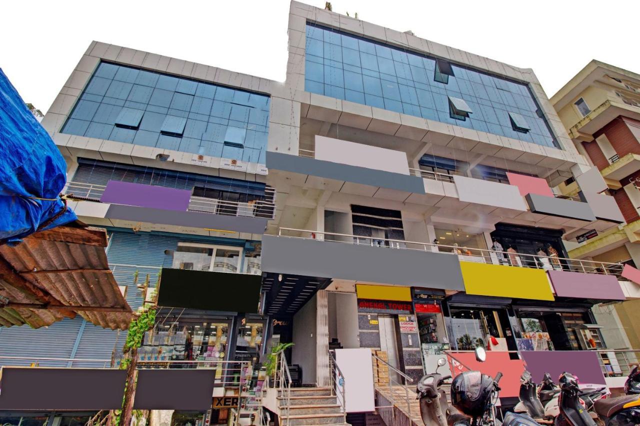 Oyo Flagship 81436 Palace Lodge Μπανγκαλόρ Εξωτερικό φωτογραφία