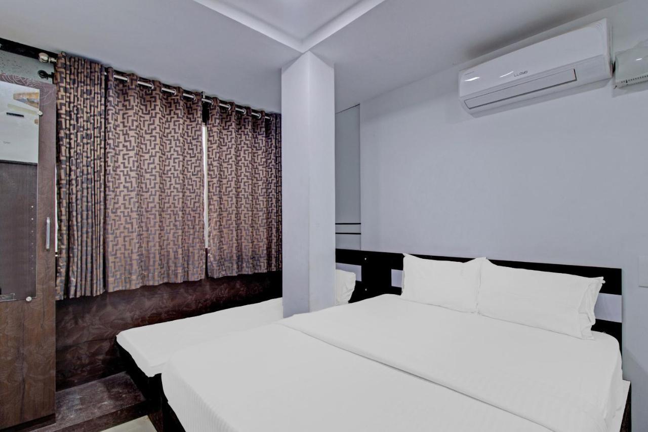 Oyo Flagship 81436 Palace Lodge Μπανγκαλόρ Εξωτερικό φωτογραφία