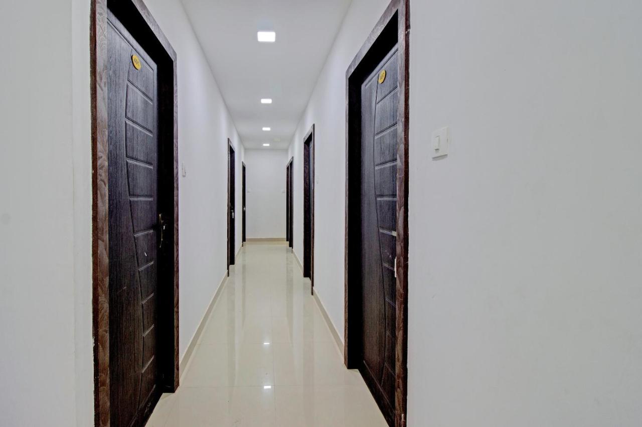 Oyo Flagship 81436 Palace Lodge Μπανγκαλόρ Εξωτερικό φωτογραφία